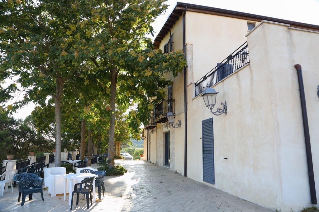 Agriturismo Monticelli Mussomeli Luaran gambar