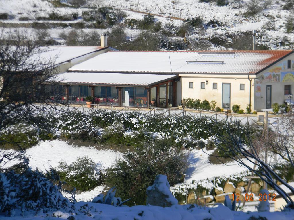 Agriturismo Monticelli Mussomeli Luaran gambar