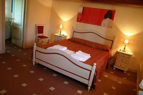 Agriturismo Monticelli Mussomeli Luaran gambar